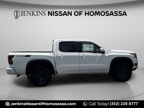 New 2026 Nissan Frontier PRO-4X w/ Pro-4x Convenience Package AWD/4WD image 3