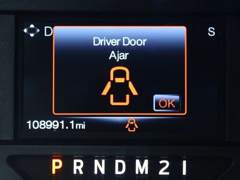 Used 2016 Ford F150 XLT w/ Equipment Group 302A Luxury AWD/4WD image 15
