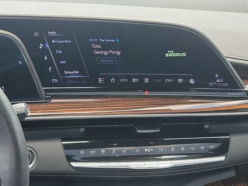 Certified 2023 Cadillac Escalade ESV Premium Luxury w/ LPO, Radiant Package AWD/4WD image 13