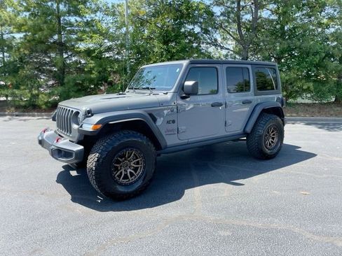 Used 2021 Jeep Wrangler Unlimited Rubicon w/ LED Lighting Group AWD/4WD image 2