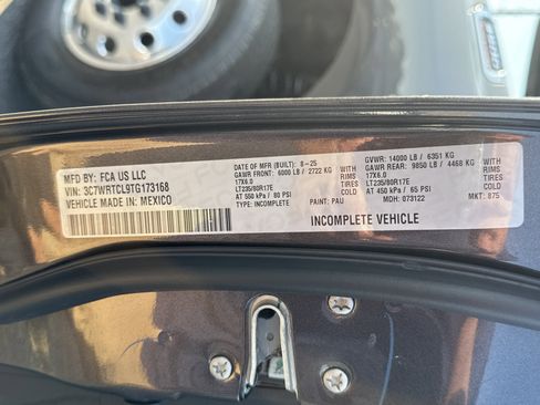 New 2026 RAM 3500 Tradesman w/ Chrome Appearance Group image 23