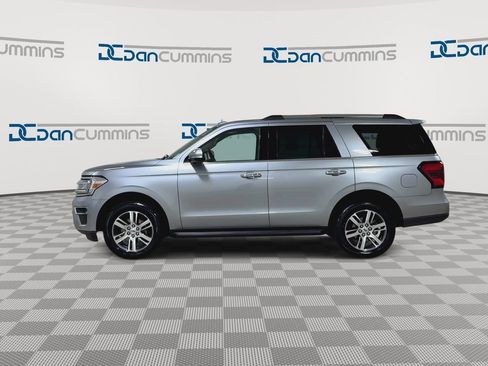 Used 2024 Ford Expedition Limited image 5