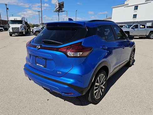 Used 2024 Nissan Kicks SR image 5