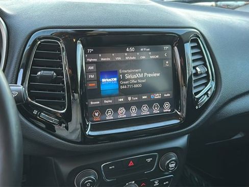 Used 2020 Jeep Compass Limited image 14