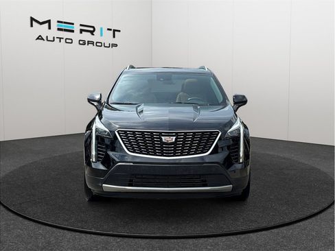 Used 2020 Cadillac XT4 Premium Luxury FWD image 3