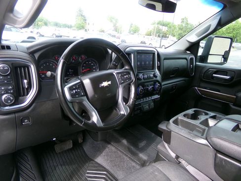 Used 2023 Chevrolet Silverado 2500 LT w/ Convenience Package AWD/4WD image 16