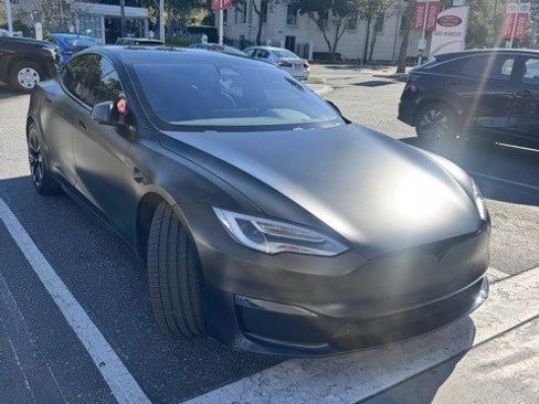 Used 2022 Tesla Model S image 5