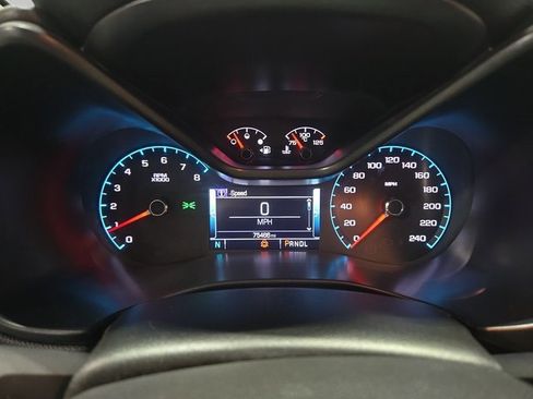 Used 2018 GMC Canyon SLE image 21