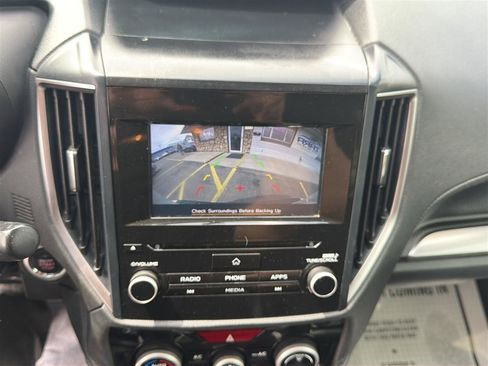 Used 2019 Subaru Forester Premium AWD/4WD image 29
