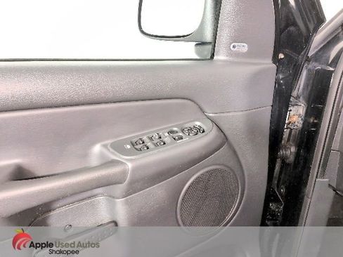Used 2004 Dodge Ram 1500 Truck SLT w/ Quad Cab Value Group image 10
