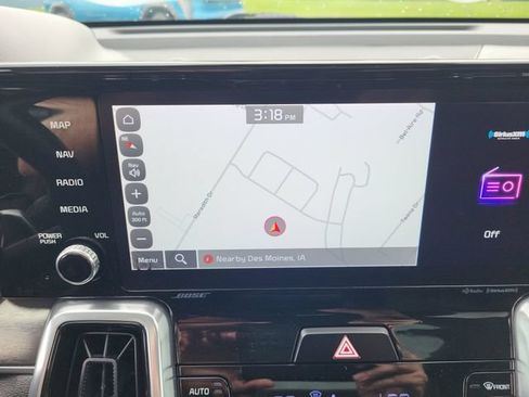 Certified 2022 Kia Sorento SX FWD image 26