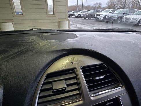 Used 2011 Lexus ES 350 image 18