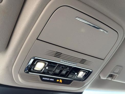 Used 2023 Lincoln Corsair Reserve image 21