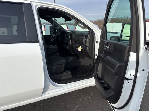 New 2026 Chevrolet Silverado 2500 Custom w/ Custom Value Package image 44