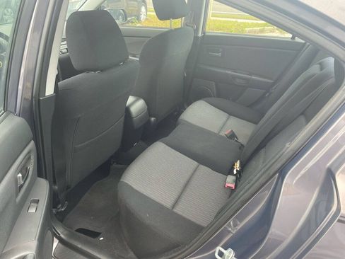 Used 2009 MAZDA MAZDA3 i Touring Value FWD image 16