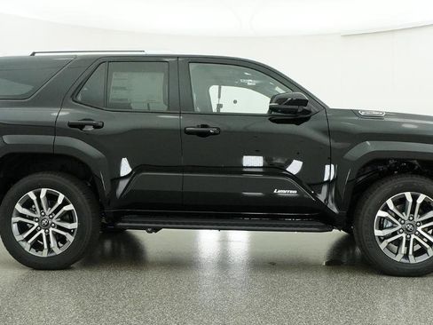 New 2026 Toyota 4Runner Limited AWD/4WD image 30