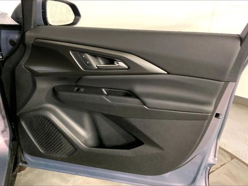 Used 2026 Chevrolet Equinox EV LT w/ Comfort Package FWD image 25