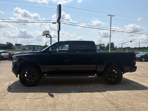 Used 2022 RAM 1500 Laramie AWD/4WD image 9