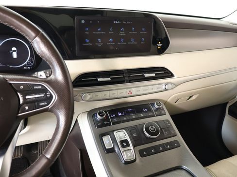 Used 2020 Hyundai Palisade Limited FWD image 5