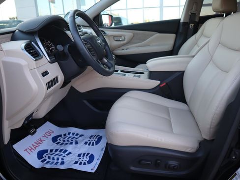 Certified 2024 Nissan Murano SV image 17