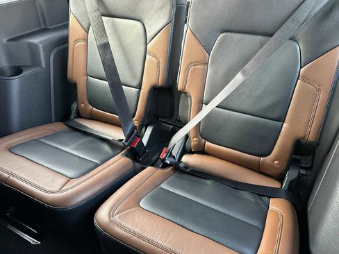 Used 2021 Ford Bronco Outer Banks image 11