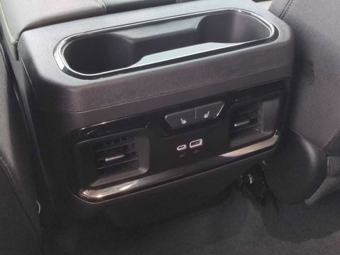 Used 2024 Chevrolet Silverado 1500 ZR2 w/ Technology Package AWD/4WD image 22