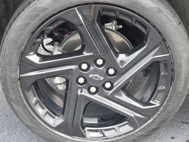 Used 2024 Chevrolet Equinox EV RS AWD/4WD image 9