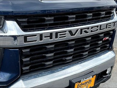 Used 2022 Chevrolet Silverado 2500 LT w/ Convenience Package AWD/4WD image 32