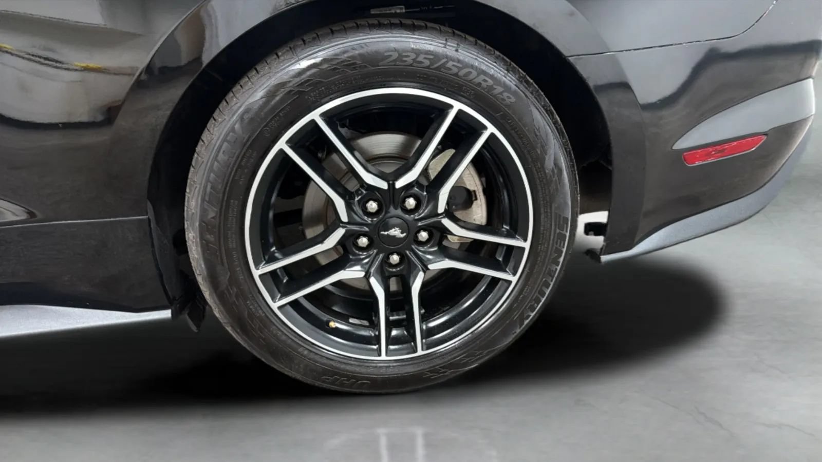 Used 2022 Ford Mustang Premium RWD image 28
