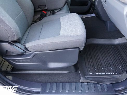 Used 2024 Ford F250 XLT w/ FX4 Off-Road Package image 45