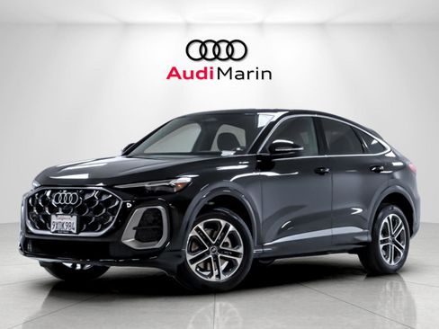 Used 2025 Audi Q5 Premium Plus w/ Premium Plus AWD/4WD image 1