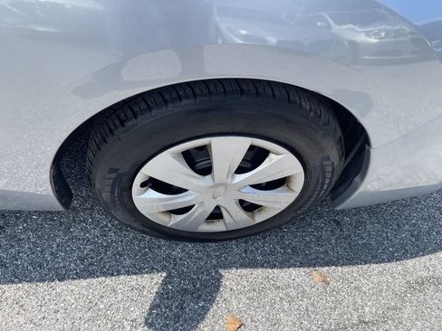 Used 2016 Subaru Impreza 2.0i AWD/4WD image 28