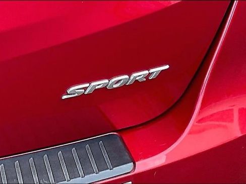 Used 2023 Honda Odyssey Sport image 8