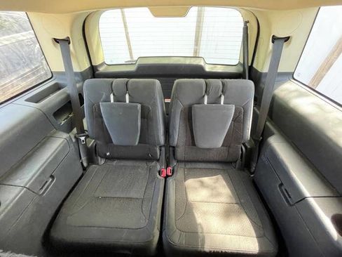 Used 2013 Ford Flex SEL FWD image 25
