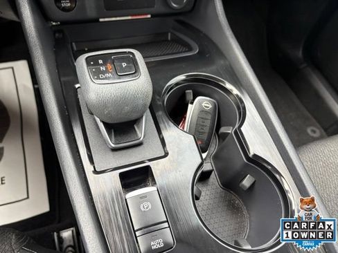 Used 2024 Nissan Rogue SV AWD/4WD image 19