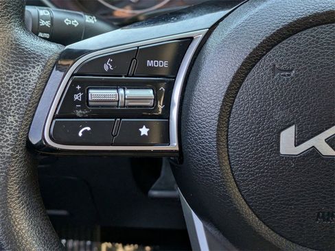 Used 2024 Kia Forte LXS image 20