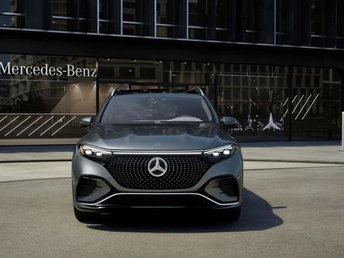 New 2026 Mercedes-Benz EQS 400 4MATIC SUV image 7