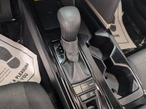 Used 2025 Toyota Camry LE image 16