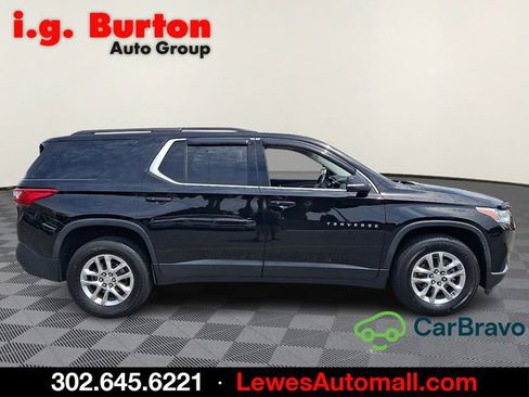 Used 2021 Chevrolet Traverse LT FWD image 7