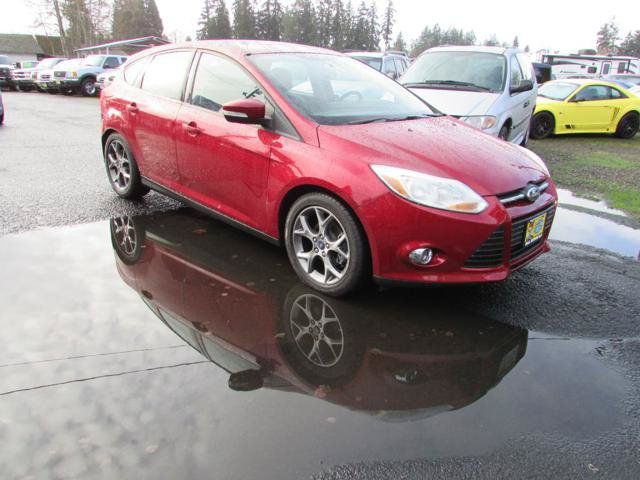Used 2014 Ford Focus SE w/ Equipment Group 201A FWD image 4