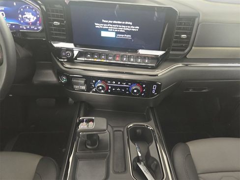 Certified 2025 Chevrolet Silverado 1500 ZR2 w/ Technology Package image 11