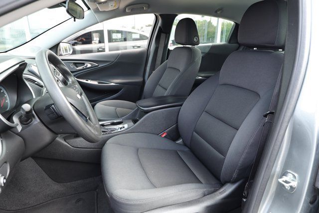 Used 2025 Chevrolet Malibu LT FWD image 22
