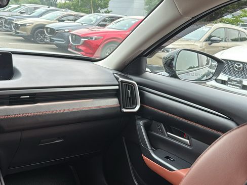 Used 2023 MAZDA CX-50 AWD 2.5 Turbo w/ Cargo Package image 23