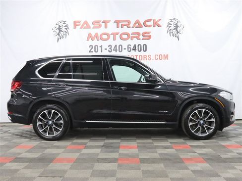 Used 2018 BMW X5 xDrive35i AWD/4WD image 4