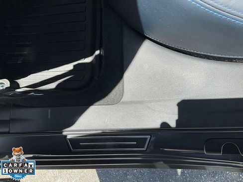 Used 2021 Subaru Crosstrek Hybrid w/ Moonroof Package w/Navigation AWD/4WD image 18