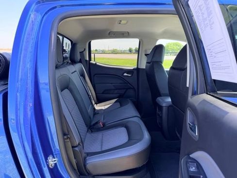 Used 2018 Chevrolet Colorado Z71 AWD/4WD image 9