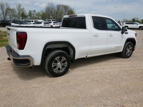 New 2026 GMC Sierra 1500 SLE RWD image 5