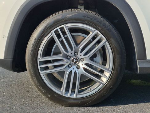 Certified 2024 Mercedes-Benz GLS 450 4MATIC image 13