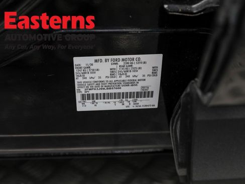 Used 2020 Ford Edge SEL image 35