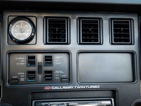 Used 1989 Chevrolet Corvette Convertible image 65